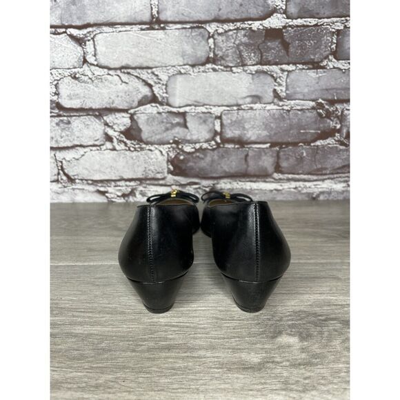 Salvatore Ferragamo Black Leather Gold Bow Designer VTG Heels Women Sz 6AAAA US - Picture 5 of 16